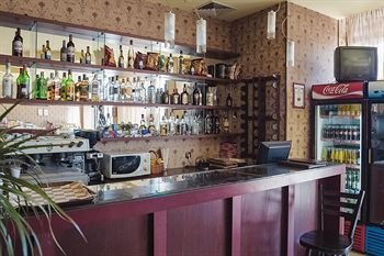 Hotel Bar